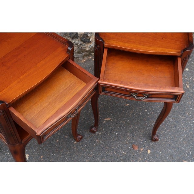 Pair of French Louis XV Style Side Tables Nightstands For Sale - Image 9 of 15