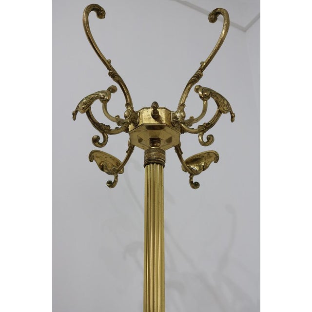 Hollywood Regency Italian Hollywood Regency Brass Coat Rack with Rotating Crown and Marble Base, 1960s For Sale - Image 3 of 17