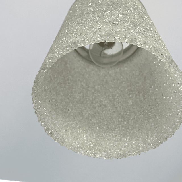 Mid-Century French Ice Crystal and Acrylic Sugar Pendant Light, 1970s For Sale - Image 9 of 15