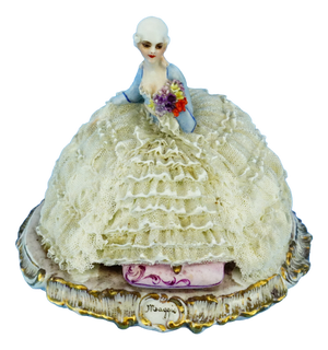 Luigi Fabris, Sculpture Venetian Lady, Crinoline Lace Flowers, 1890s, Porcelain