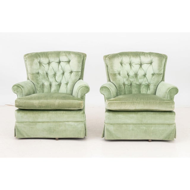 Late 20th Century Green Velvet Button-Tufted Swivel Armchairs, Pair For Sale - Image 5 of 6