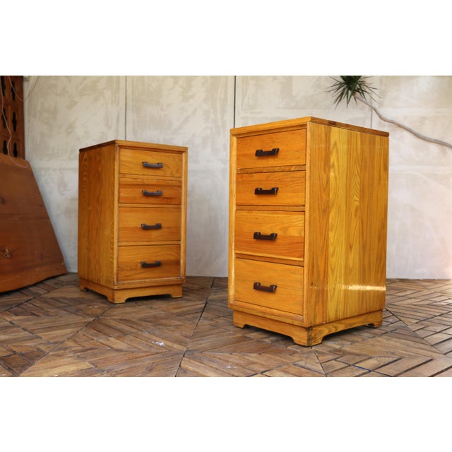 Vintage Pair of 1940s Solid Oak Nightstands For Sale In Los Angeles - Image 6 of 18