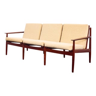 Mid-Century Modern Three-Seater Teak Sofa by Arne Vodder for Glostrup Møbelfabrik, 1960s For Sale