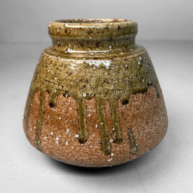 1970s Shigaraki Ikebana Vase, 1970s For Sale - Image 5 of 13