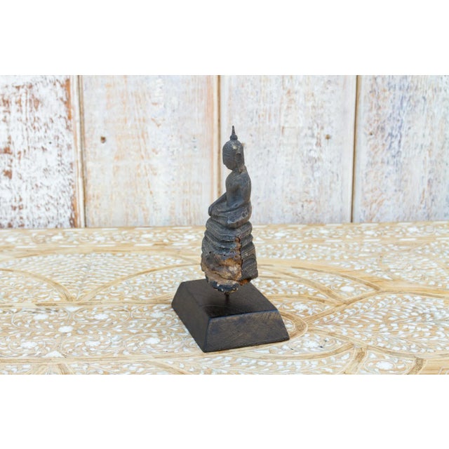Early 19th Century Wood and Metal Alloy Burmese Buddha For Sale - Image 4 of 8
