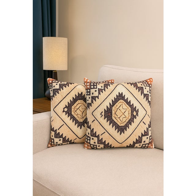 Persian Persian-Inspired Luxurious Accent Cushions For Sale - Image 3 of 3