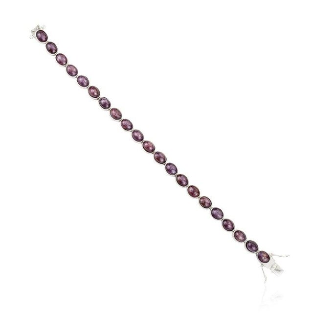 Oval Cabochon 35.44 Ct Ruby Unisex Bracelet in Sterling Silver For Sale - Image 4 of 10