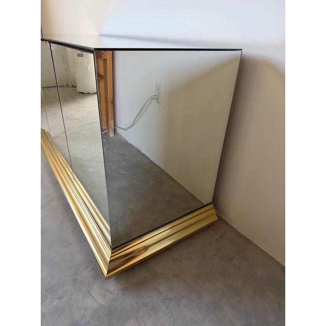 1970s Vintage Ello Furniture Mirrored Glass & Brass Sideboard For Sale - Image 12 of 15