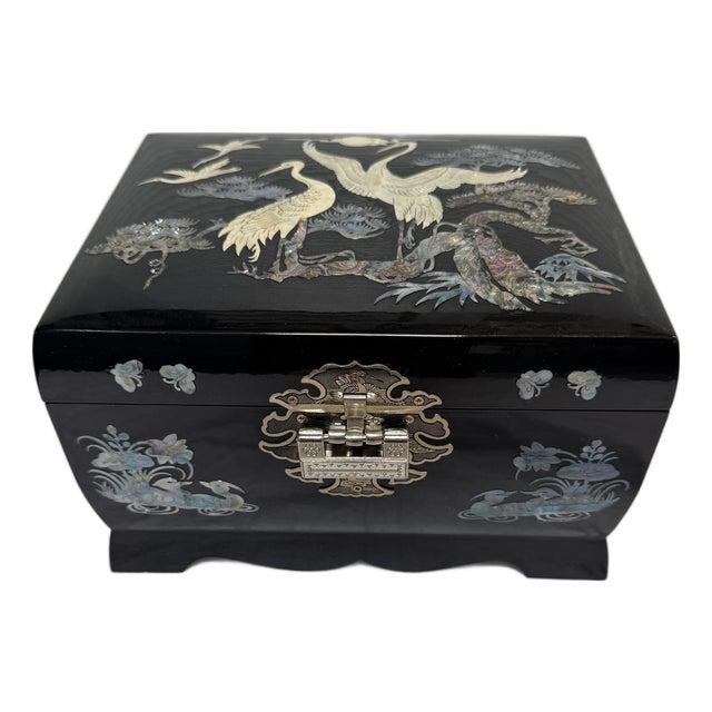 Korean Mother of Pearl Inlay Jewelry Box For Sale