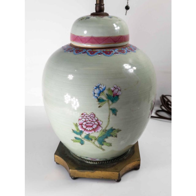 French 19th Century Chinese Celadon Green Floral Ginger Jar Table Lamp in Famille Rose Palette For Sale - Image 3 of 12