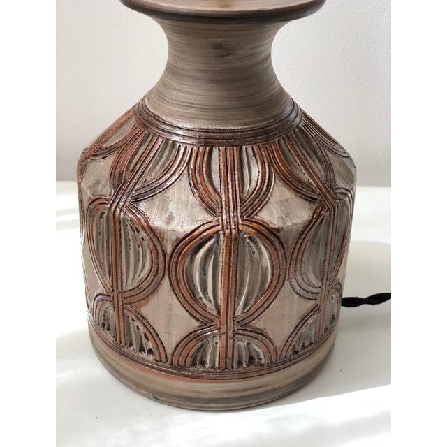 Beige Italian Brown Ceramic Table Lamp, 1960s For Sale - Image 8 of 11
