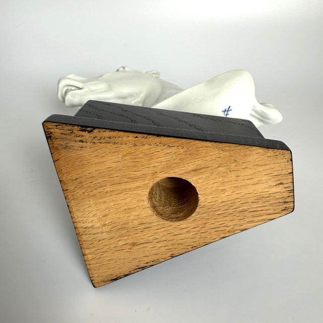 Horse Head Bust in Oak & Porcelain by Erich Oehme for Meissen, 1949 For Sale - Image 3 of 8