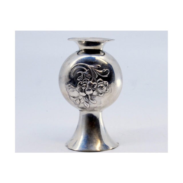 Art Nouveau Style Silver Jug with Floral Motifs and Oval Base For Sale - Image 3 of 8