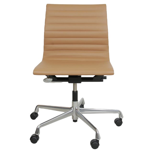 EA-115 Office Chair in Beige Leather by Charles Eames for Vitra For Sale