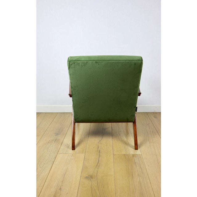 1970s B-310 Var Armchair in Sea Green Olive Velvet, 1970s For Sale - Image 5 of 9