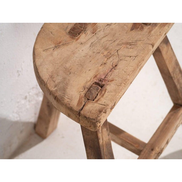 Antique Asian Stool in Elm, 1900s For Sale - Image 5 of 8
