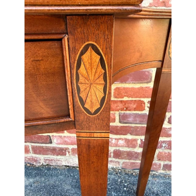 Late 20th Century Hammary Federal Style Solid Mahogany Inlaid Console Table For Sale - Image 9 of 16