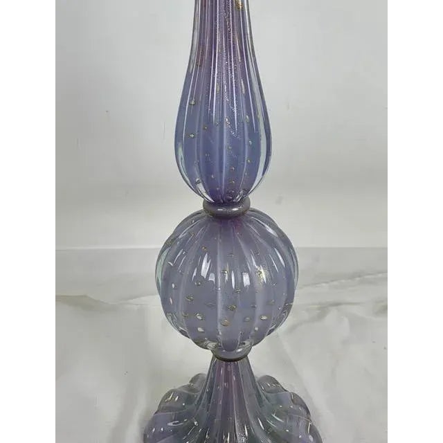1950s Soft Lavender/ Gold Flecked Venetian Blown Glass Table Lamp For Sale - Image 9 of 12