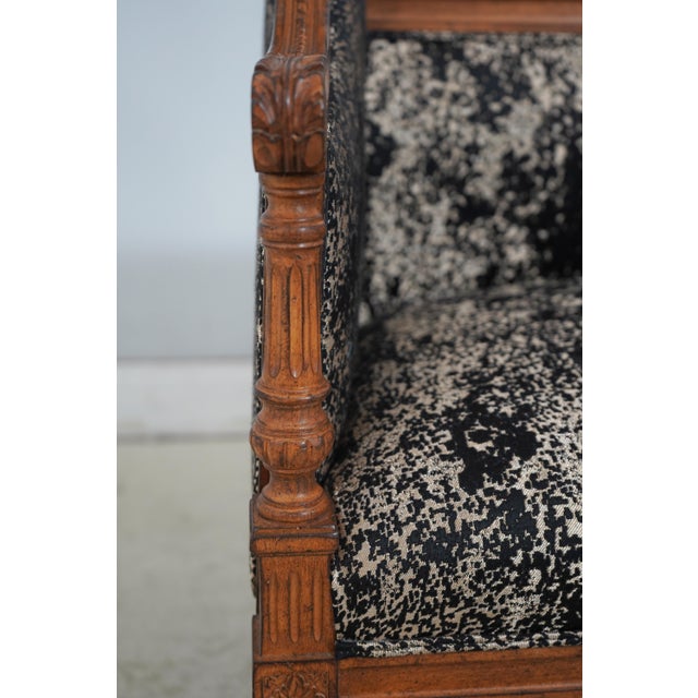 French Louis XV Style Upholstered Bench Settee For Sale - Image 16 of 18