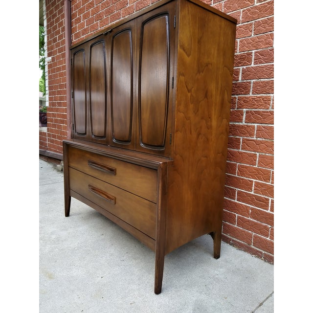 Mid Century Modern Broyhill "Emphasis" Gentleman's Chest Chairish