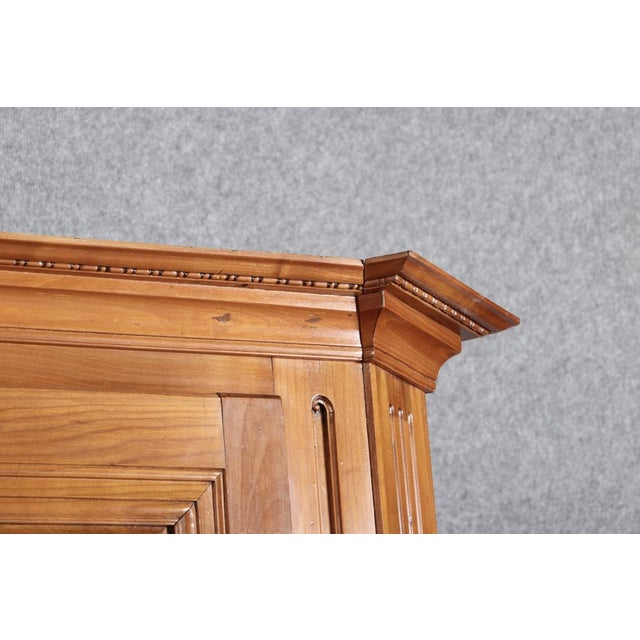 Antique Louis XVI Cabinet, 18th Century For Sale - Image 15 of 18