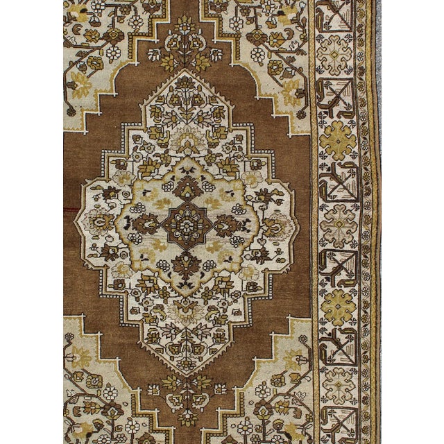 Turkish Mid 20th Century Mocha Brown, Chartreuse Vintage Turkish Oushak Rug With Ornate Floral Medallion For Sale - Image 3 of 9