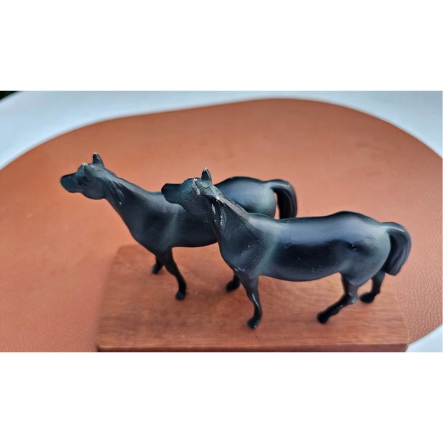 Figurine, 2 horses, vintage 1960s–70s, dimensions height 12 cm, width 19 cm, depth 8,3 cm