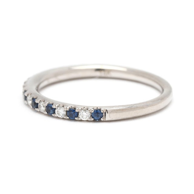 0.28ctw Sapphire & Diamond Band Ring, 14k White Gold, Ring Size 5.75 For Sale - Image 4 of 7