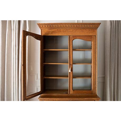 Mid 20th Century Oak Stepback Cupboard & Glass Display Hutch For Sale In Minneapolis - Image 6 of 18