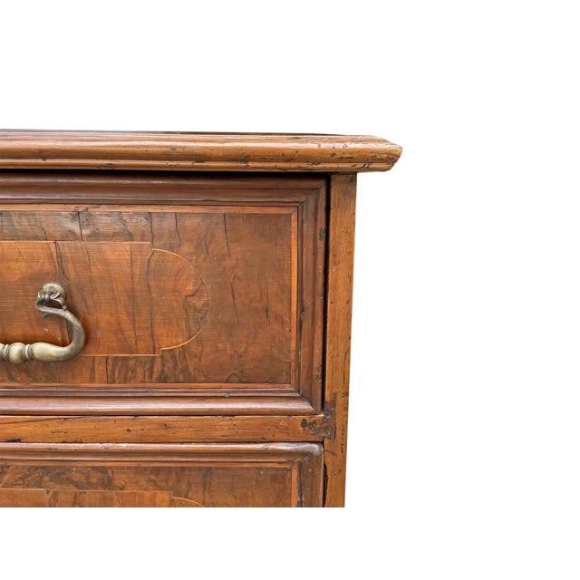 Northern Italian Walnut Chest of Drawers, 1700s For Sale - Image 6 of 13