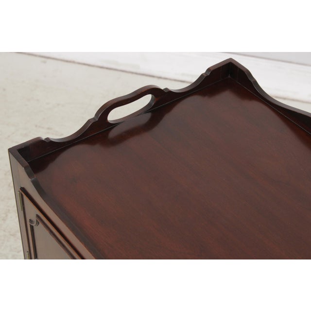 Pair Councill Craftsmen Mahogany Williamsburg Style Nightstands For Sale - Image 11 of 14