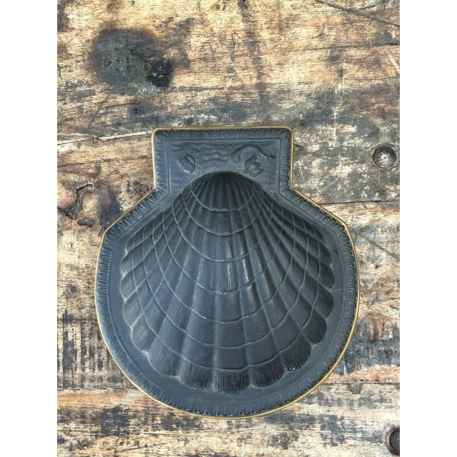 Vintage Italian Black Porcelain Shell Box For Sale - Image 4 of 12