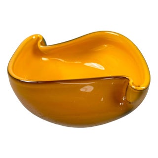 Mid-Century Japanese Opaline Glass Bowl, 1970s For Sale