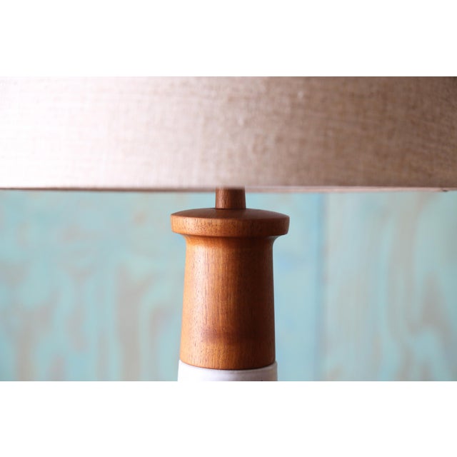 Wood 1960s Pair of Jane and Gordon Martz Table Lamps M165 Marshall Studios White Walnut For Sale - Image 7 of 14