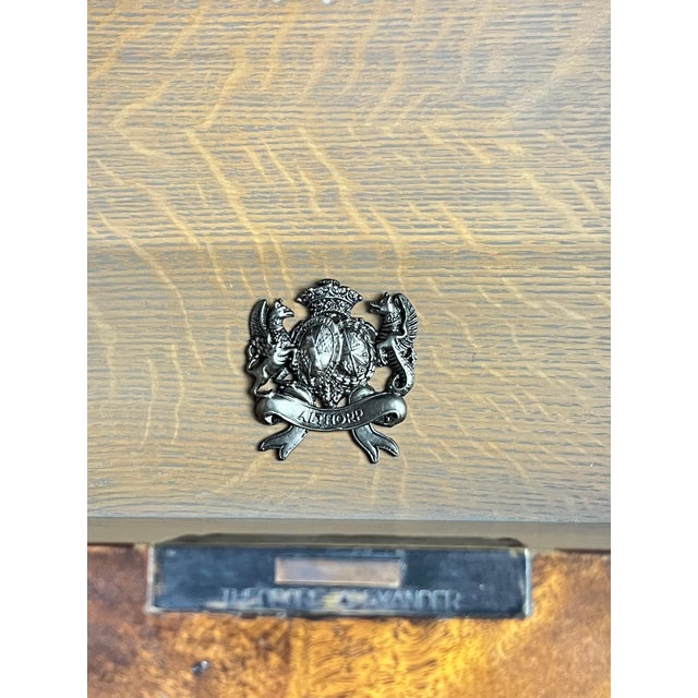 English Early 20th Century Theodore Alexander "Althorp Living History" Sheraton Style Serpentine Sideboard For Sale - Image 3 of 18