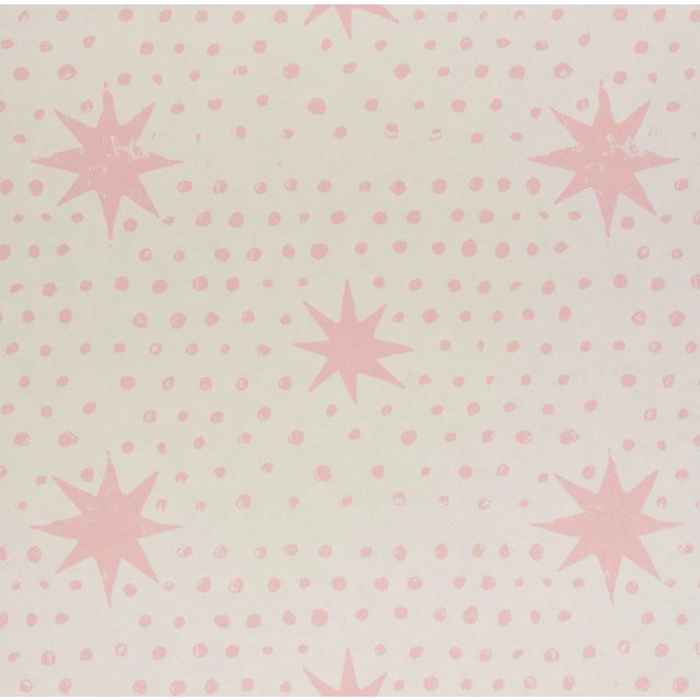 Contemporary Schumacher x Molly Mahon Spot & Star Wallpaper in Pink For Sale - Image 3 of 6