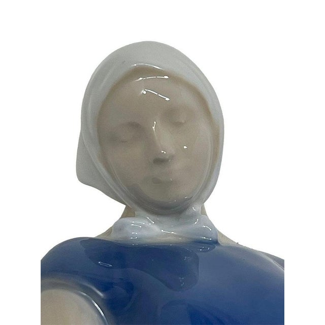 Figurine by Bing and Gröndahl, Denmark, 1950s For Sale - Image 4 of 7