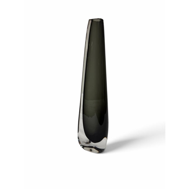 Mid-Century Nils Landberg for Orrefors Smoky "Dusk" Sommerso Glass Vase - Model 3558 For Sale In West Palm - Image 6 of 6