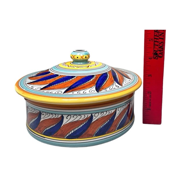 Vintage F.lli Mari Deruta Italy Majolica Hand Painted Geometric Lidded Bowl For Sale - Image 4 of 5