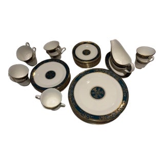 1970s Royal Doulton Fine Bone China Carlyle Pattern Set Service for 10 - 42 Pieces For Sale