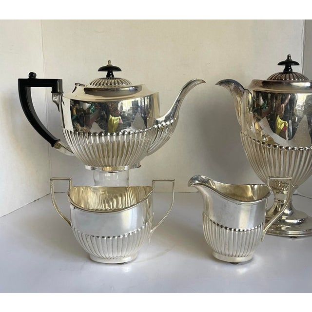 【Elkington】 WESTMINSTER ディナーセット 35本 A Victorian Silver Kettle on Lampstand with View of Canton