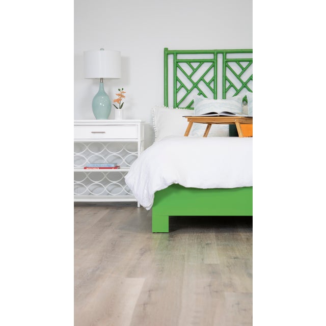 The timeless elegance of our Chippendale headboard will elevate any room with its sophisticated charm. Expertly crafted...