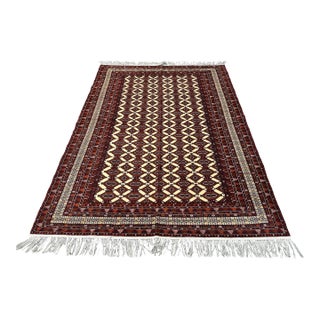 Ivory Turkmen Bokhara Hand-Knotted Wool Rug - 6'9" X 9'6" For Sale