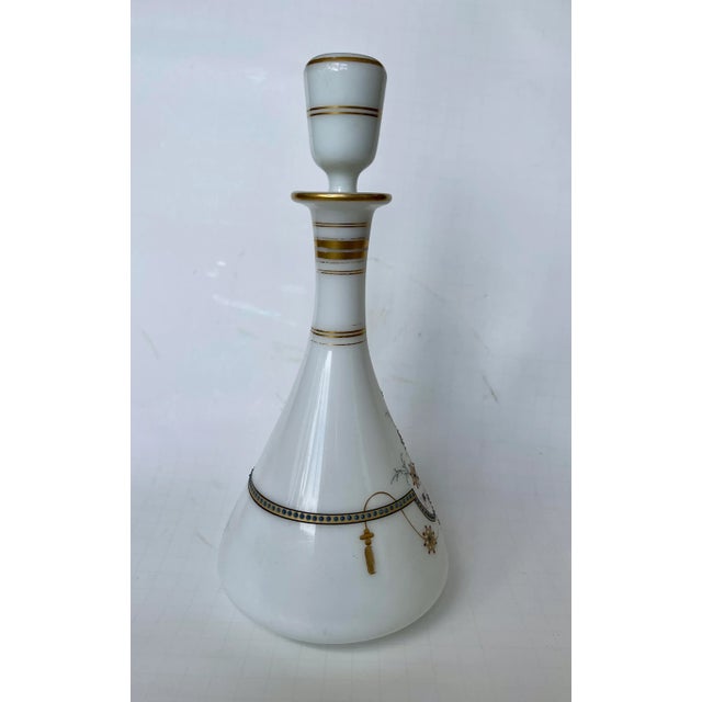 Mid 19th Century French White Opaline Bottle Napoleon III For Sale - Image 4 of 12