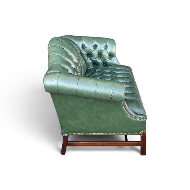 Vintage English Chippendale-Style Forest Green Tufted Leather Camelback Settee For Sale - Image 12 of 15