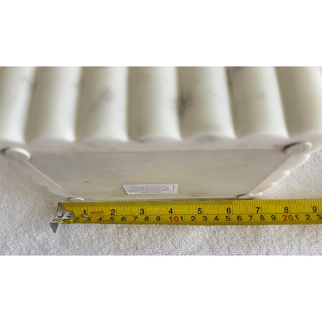 Art Deco Modern Fluted Marble Alabaster White Vanity Jewelry Trinket Box For Sale - Image 3 of 8