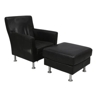 Set of Lounge Chair and Ottoman in Black Leather, 1980s For Sale