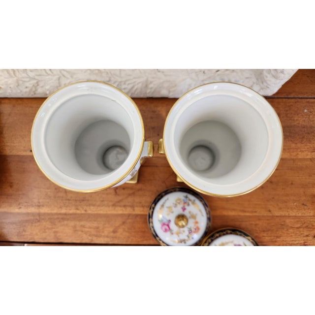 Vintage Continental Cobalt & Gilt Porcelain Covered Urns, Sèvres Style — A Pair For Sale In New York - Image 6 of 18