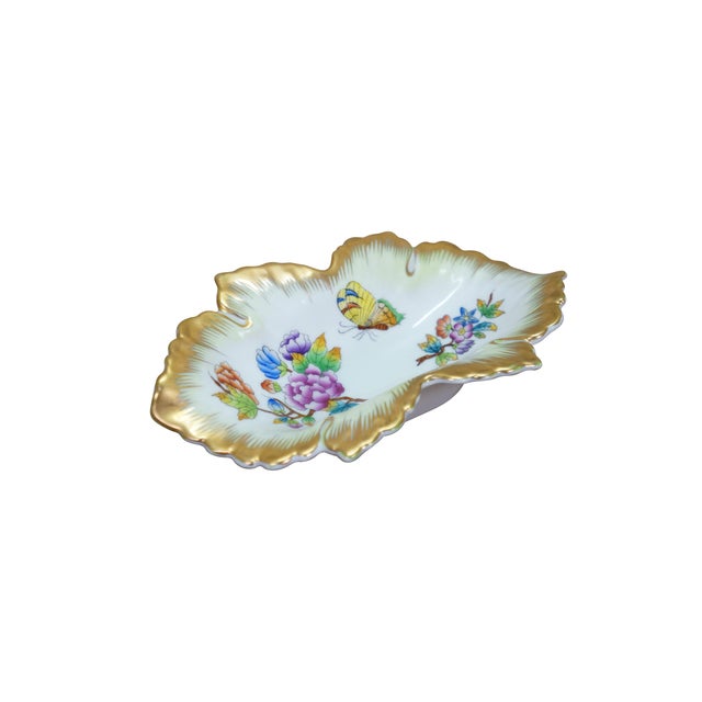 Victorian VTG Herend Hungary Queen Victoria Porcelain Double Leaf Trinket Dish Tray Vbo For Sale - Image 3 of 14