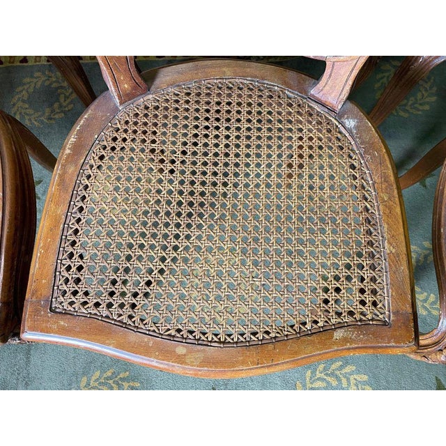 Period: 20th century Style: Louis 15th - Transition Condition: Excellent condition Material: Solid wood Width: 48Height:...